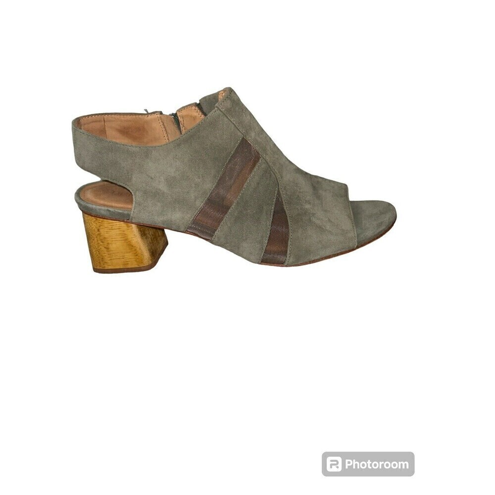 Bernardo Bailey Booties Sandals Military Green Suede Womens  8.5M‎